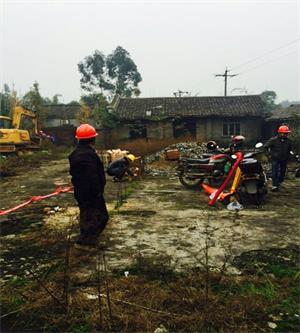 東坡區(qū)松江鎮(zhèn)農(nóng)貿市場開工(圖3) 東坡區(qū)松江鎮(zhèn)農(nóng)貿市場開工(圖3)